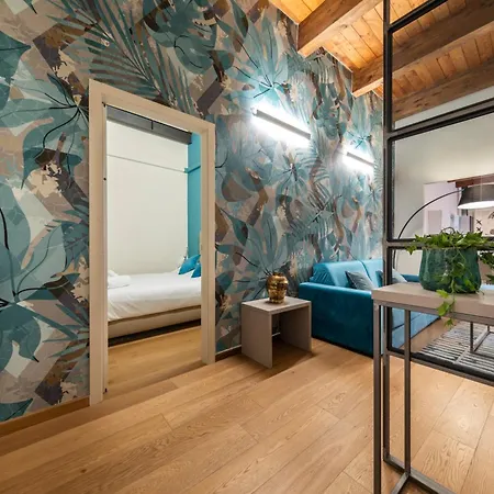 Appartamento Deluxe In Palazzo Storico - Centro - Bastia *