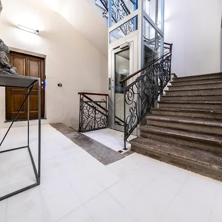 Deluxe In Palazzo Storico - Centro - Bastia Lägenhet