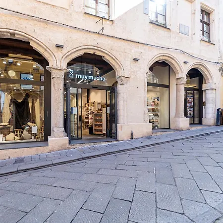Daire Deluxe In Palazzo Storico - Centro - Bastia *