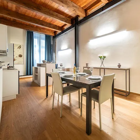 Deluxe In Palazzo Storico - Centro - Bastia * 萨萨里
