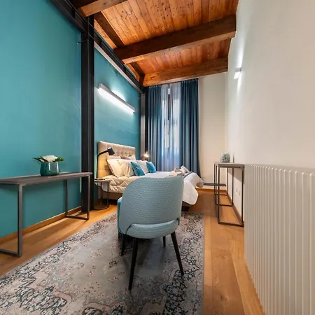 Deluxe In Palazzo Storico - Centro - Bastia Sassari