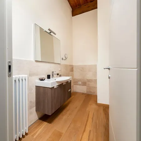 Διαμέρισμα Deluxe In Palazzo Storico - Centro - Bastia *