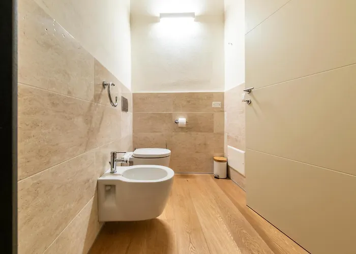 Deluxe In Palazzo Storico - Centro - Bastia Apartamento *
